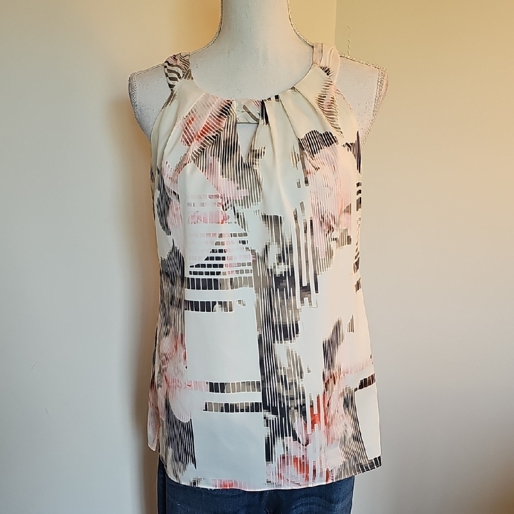 White House Black Market Cream and Pink Patterned Tank Top